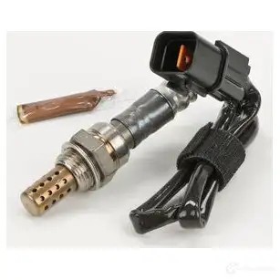 Противотуманная фара, противотуманка птф BOSCH 0318438003 KMYN0E 322680 E3 46708