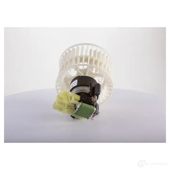 Моторчик печки, вентилятора BOSCH 3137020030 360301 NGHNOQ C PC