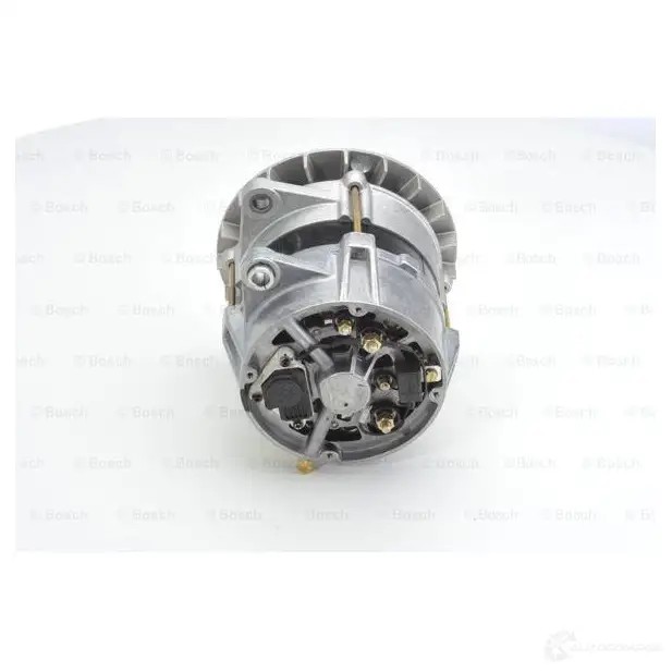 Генератор BOSCH 7QYWK 0120689538 304969 T1 (RL) 28V 65/120A