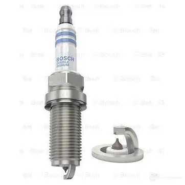 Свеча зажигания иридиевая double iridium BOSCH 0242230533 FR 8 MII 33 X 310793 9609
